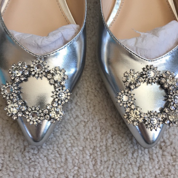 NWB Betsey Johnson Diana Jeweled Flat - Picture 3 of 5